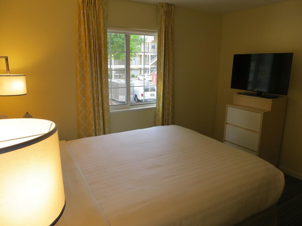 Sonesta ES Suites Atlanta - Perimeter Center North Sandy Springs Exterior foto